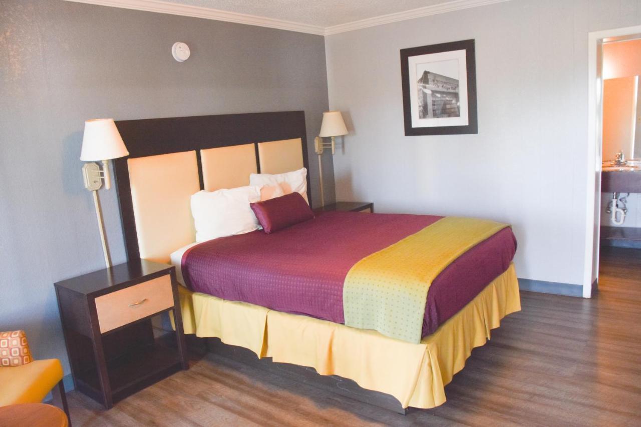 Lake Marion Inn Santee Kültér fotó